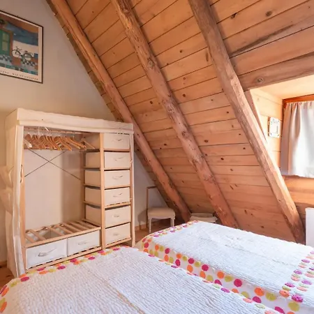 La Grange De Gassiole Holiday home Campan