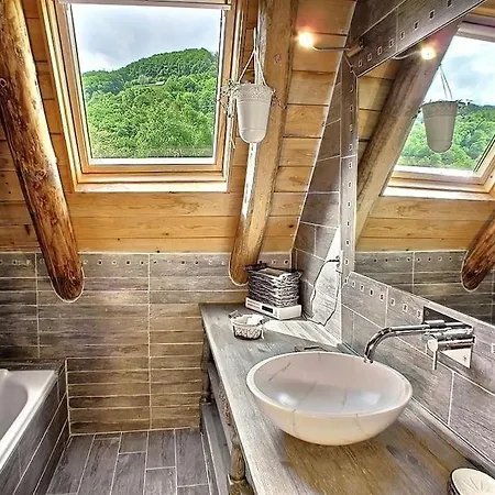 La Grange De Gassiole Holiday home Campan