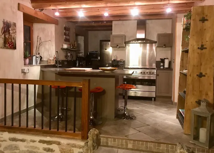 بيت للعطل La Grange De Gassiole كامبان