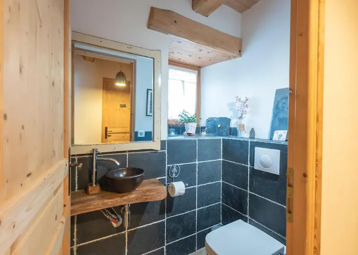 La Grange De Gassiole كامبان